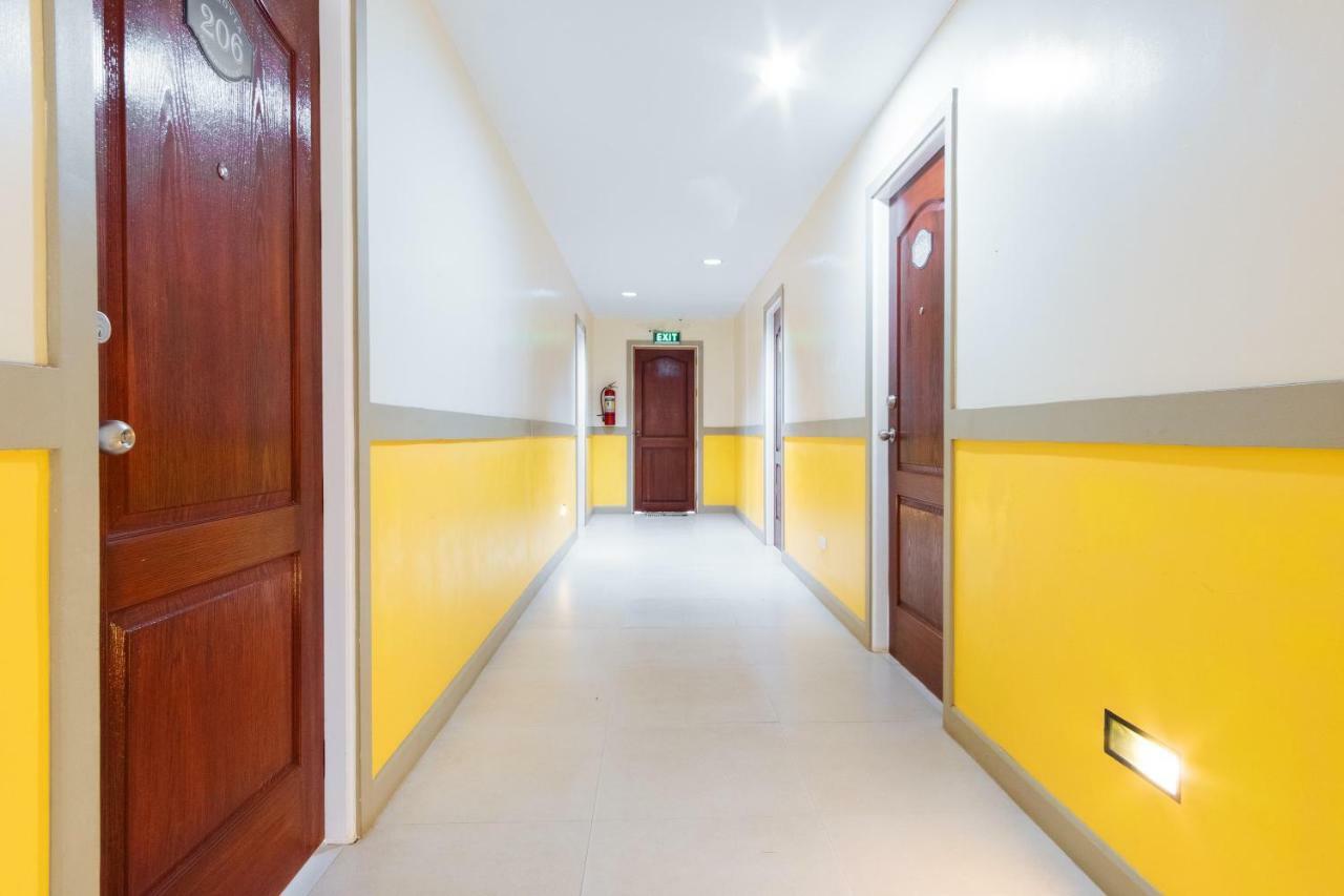 Reddoorz Premium @ Gabinete Road Palawan Hotel Puerto Princesa Екстериор снимка