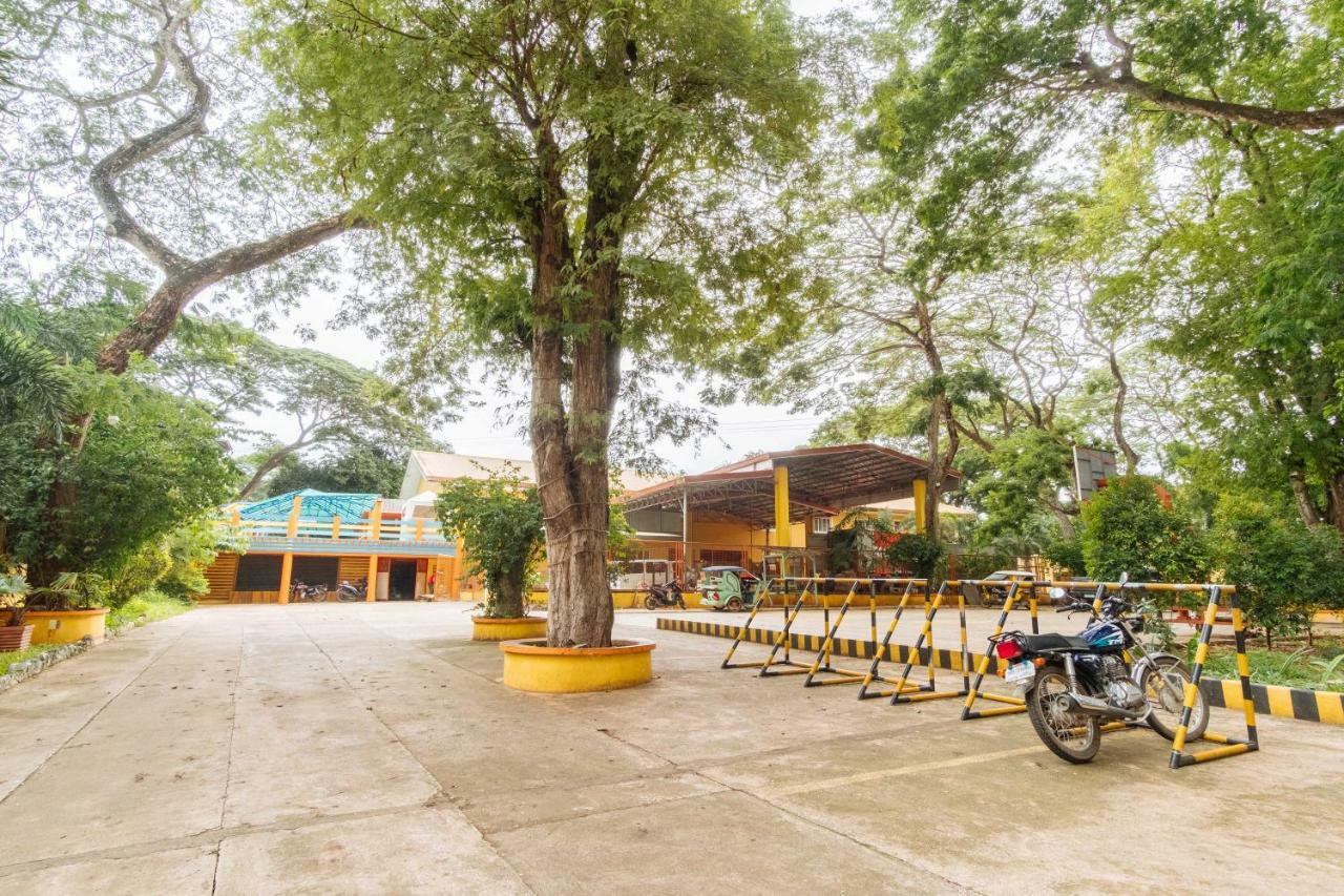 Reddoorz Premium @ Gabinete Road Palawan Hotel Puerto Princesa Екстериор снимка