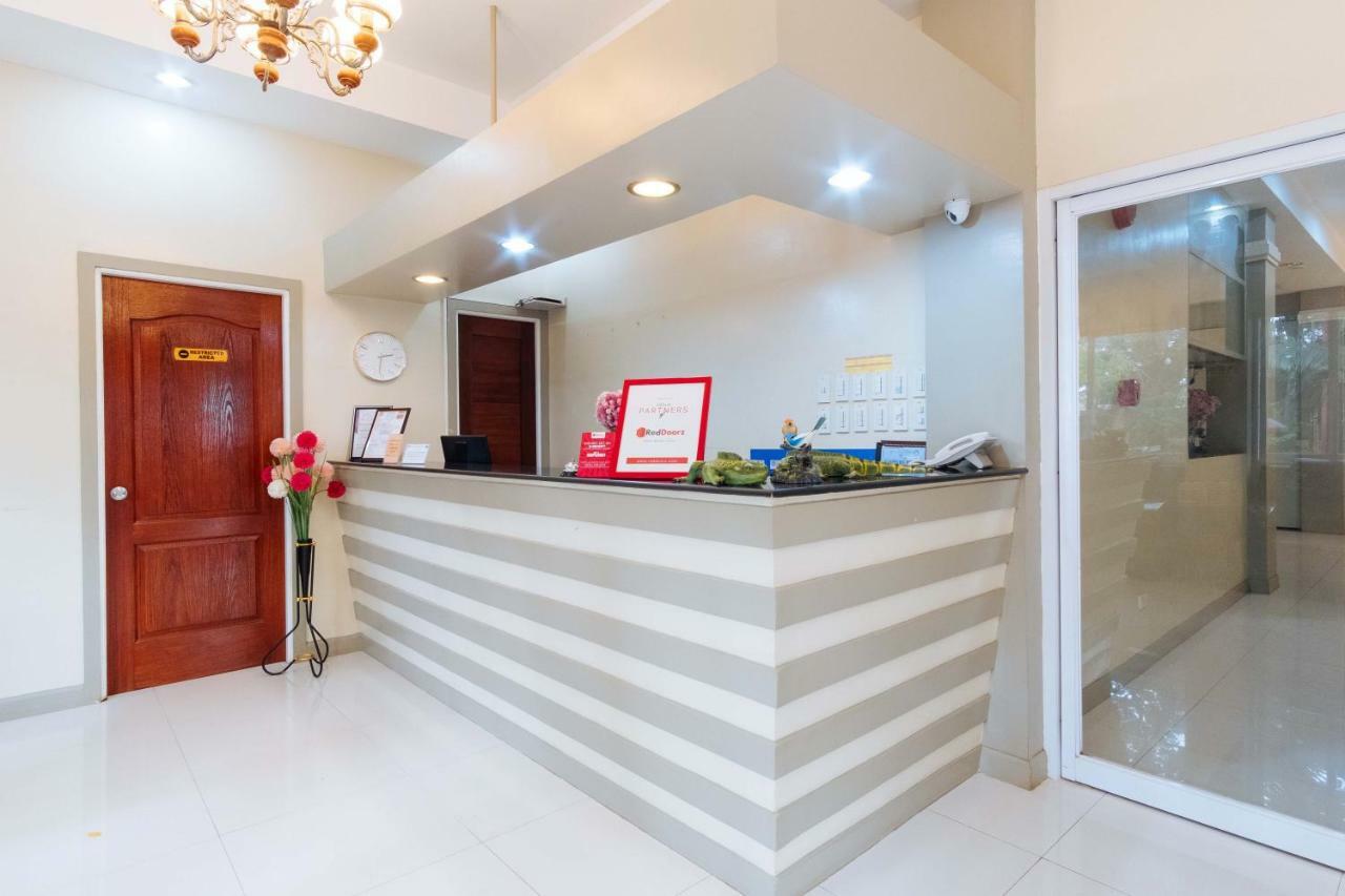 Reddoorz Premium @ Gabinete Road Palawan Hotel Puerto Princesa Екстериор снимка