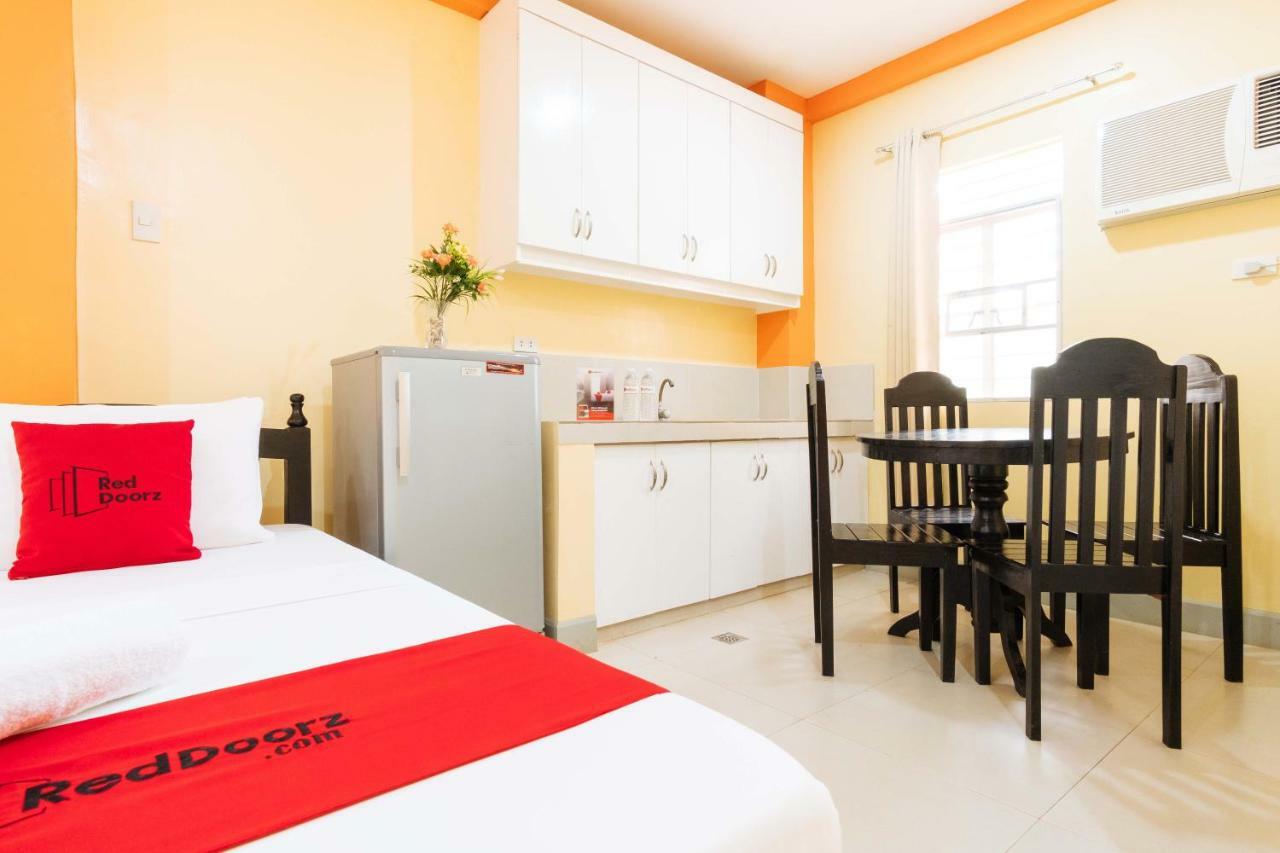 Reddoorz Premium @ Gabinete Road Palawan Hotel Puerto Princesa Екстериор снимка
